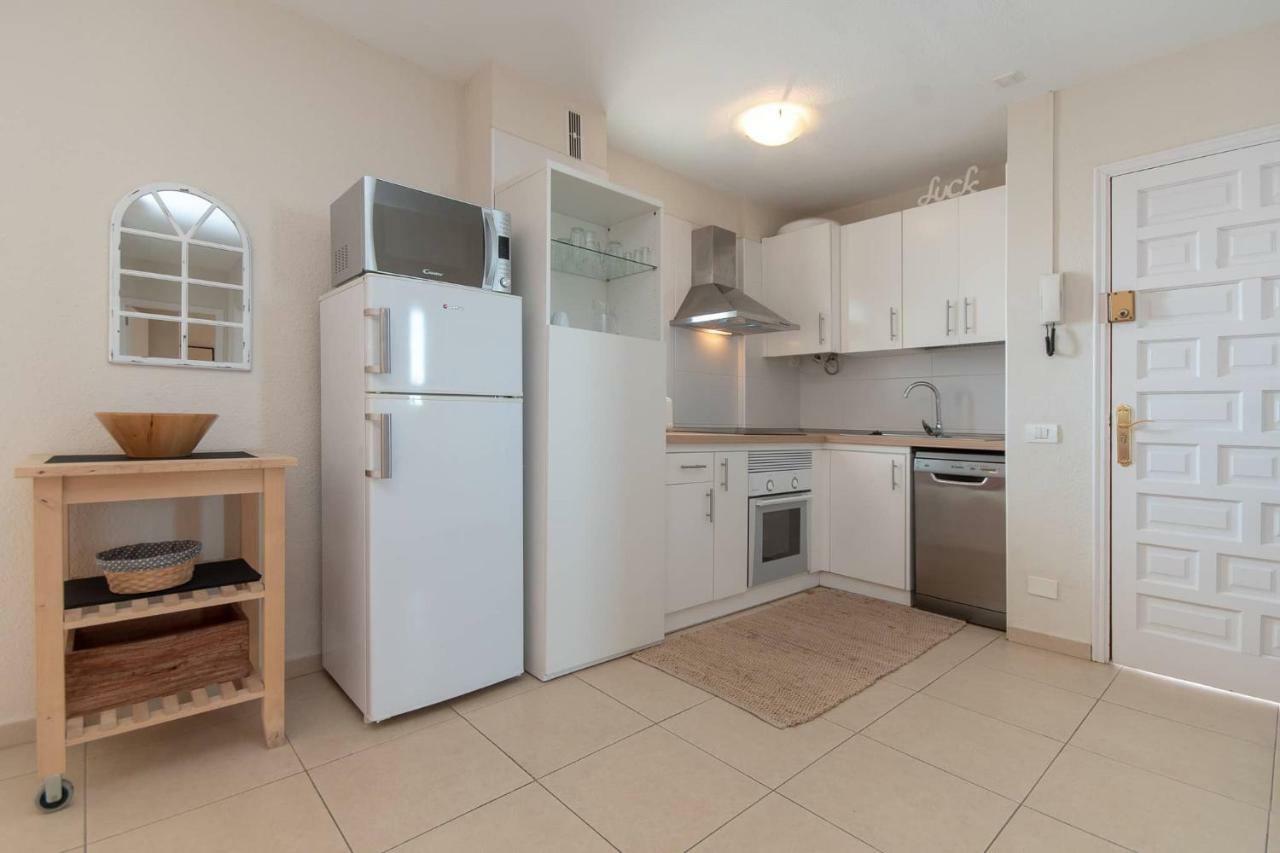 לוס כריסטיאנוס Great 2 Beds Apartment Los Cristianos מראה חיצוני תמונה